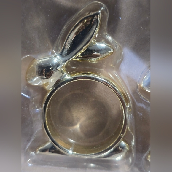 Gold Napkin Rings Set - Picture 3 of 4